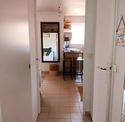 Week End A La Apartment Fréjus