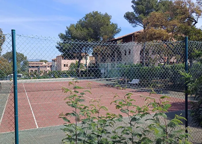 Apartment Week End A La Fréjus